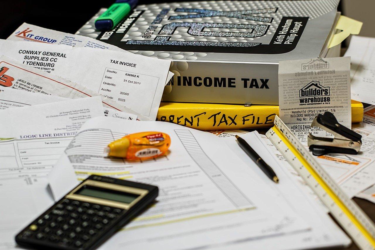 Income tax books and calculator