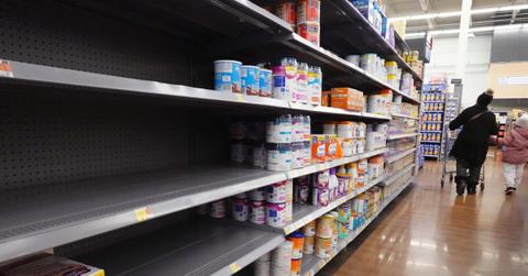 Shelves with low baby formula products
