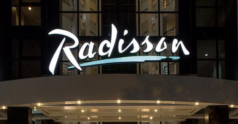 Radisson Hotel sign exterior