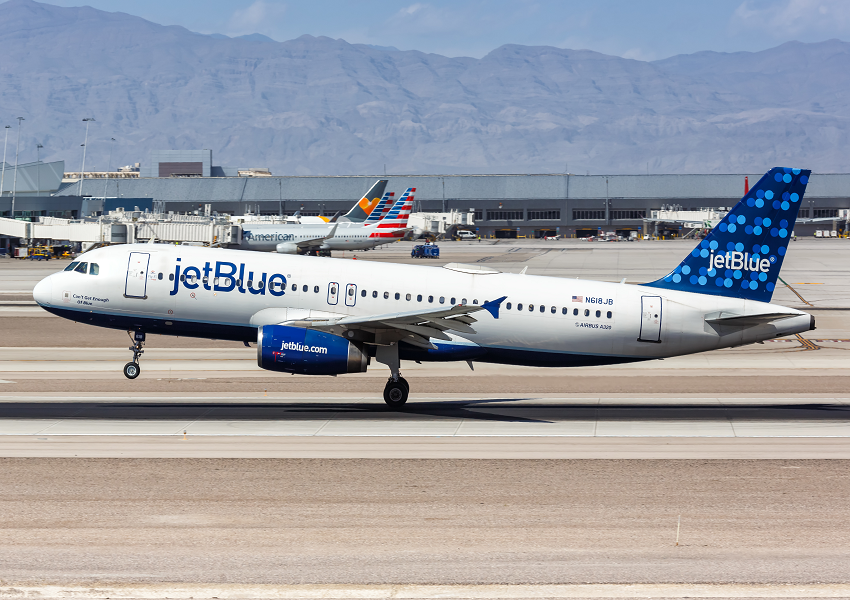 JetBlue Q3 Earnings Soar on High Revenues, Low Costs