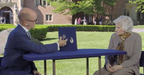 pn//uploads/e cca ef bc aedbbe__