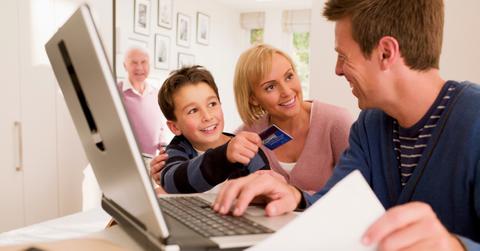 does tax free weekend apply to online shopping