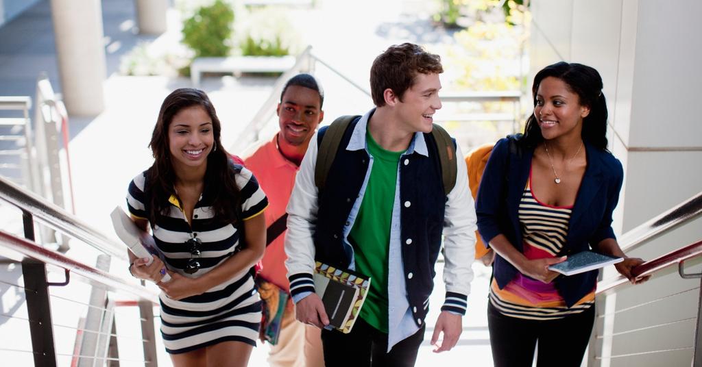 How the CARES Act Helps College Students and How to Apply