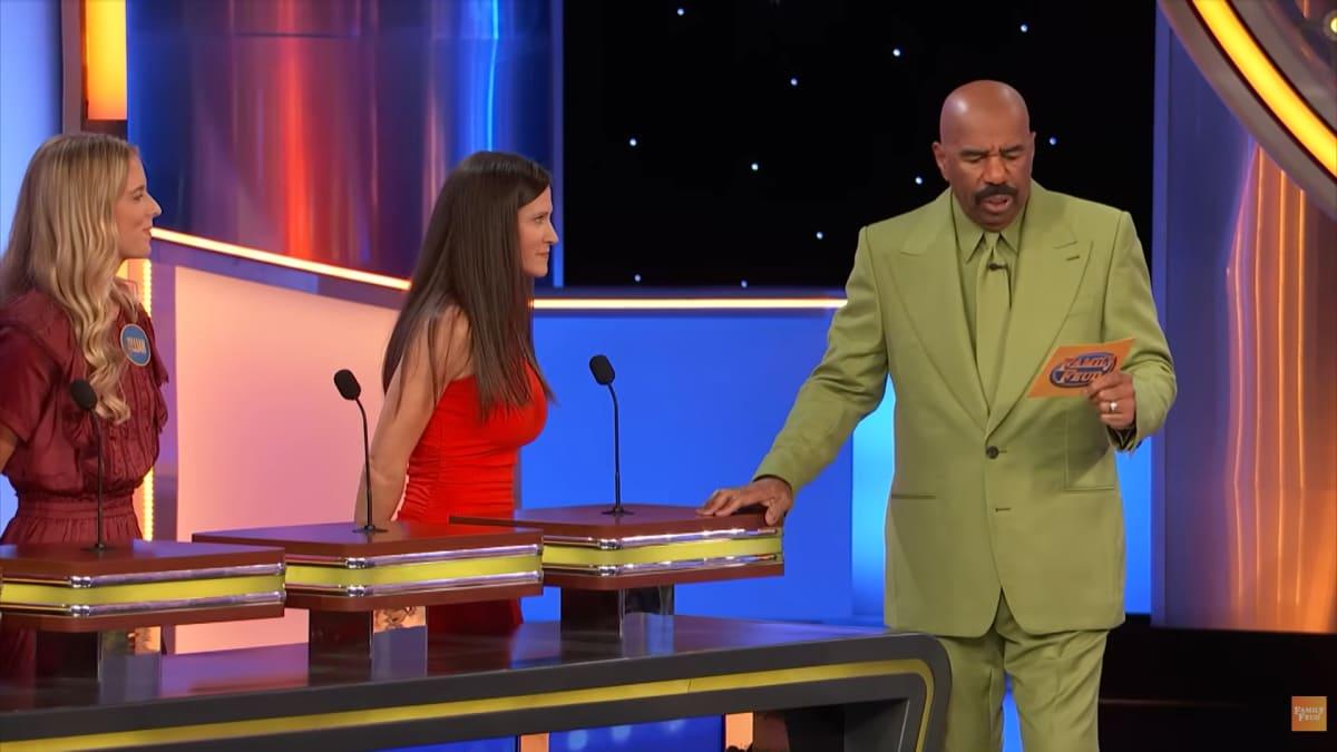 pn/caedc ac e b acbd