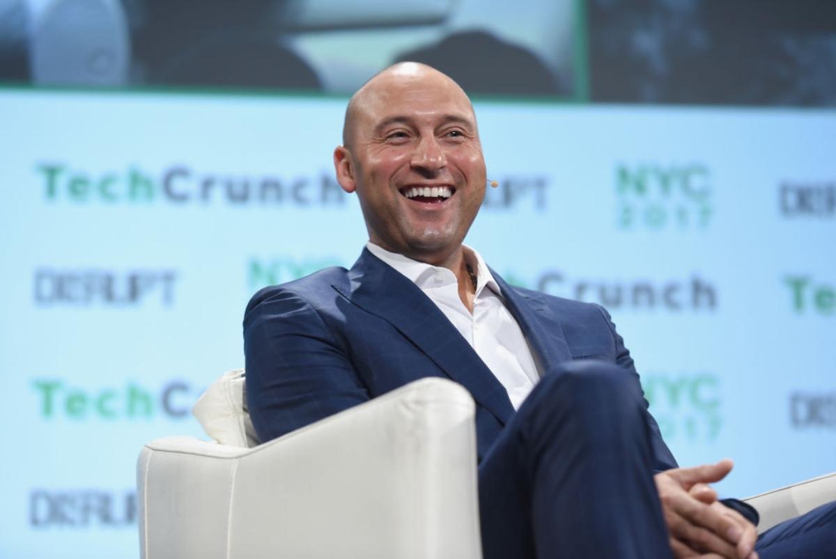 What is Derek Jeter's net worth?