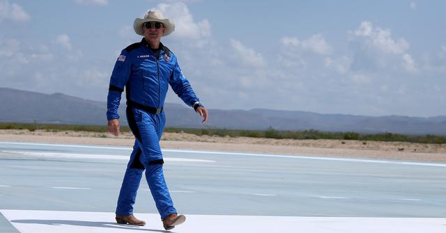 How Much Money Does Jeff Bezos Make Per Second in 2022?