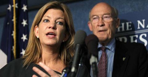 pn//uploads/eaf d f bde db__