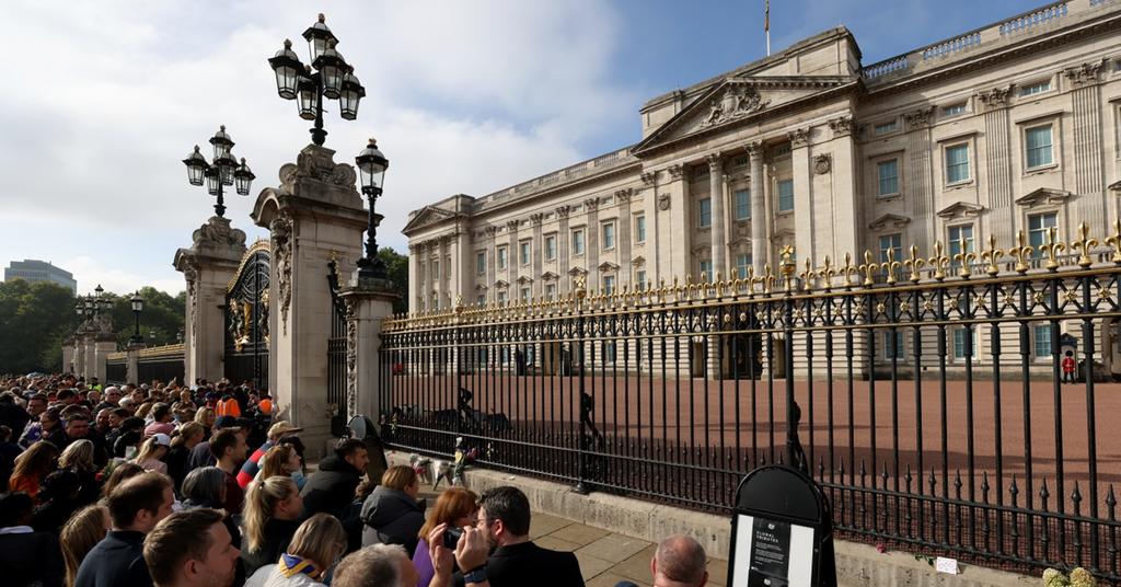 How Many Castles Does the Royal Family Have? Real Estate Details