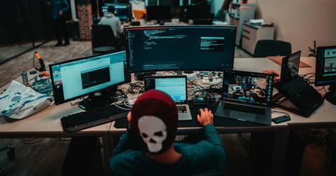 pn//uploads/ee c ef bb fcc__