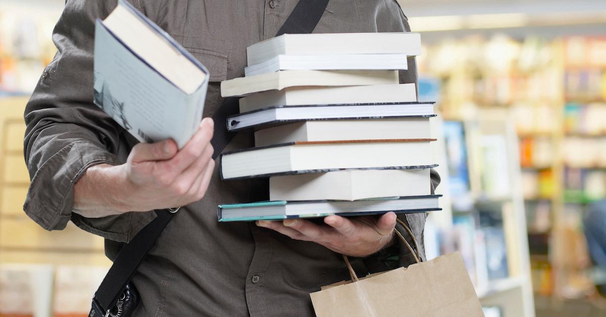 Why Are College Textbooks So Expensive? Students Face Multiple Hurdles