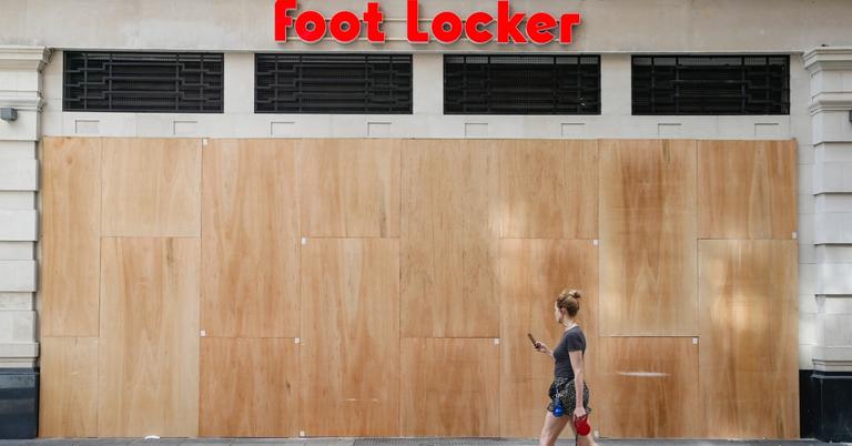 Is Foot Locker Going Out of Business? 400 Stores to Close