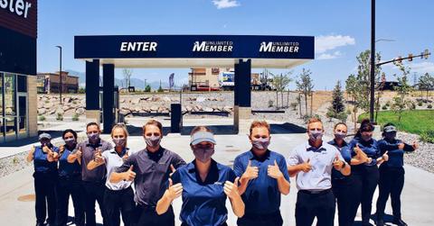 Mister Car Wash employees