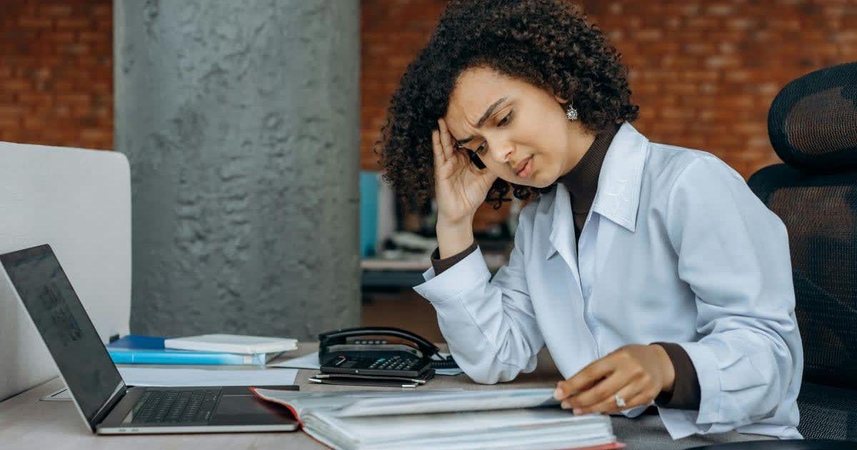 pn//uploads/afe dd ee bb cbbe__