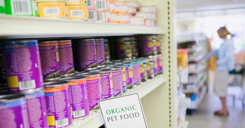 Cans of wet cat food