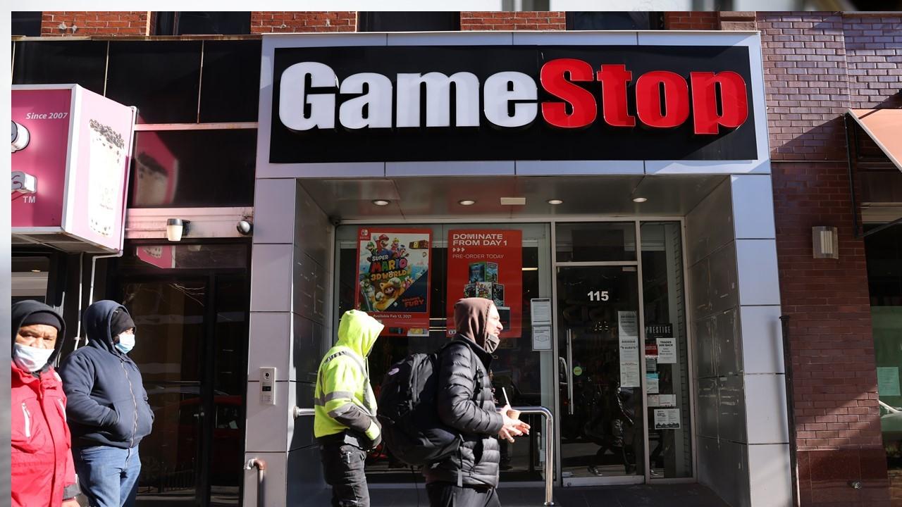 gamestop short squeeze poster child