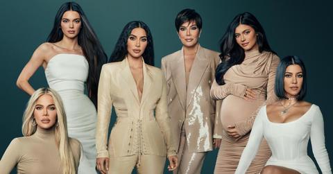 (L-R) Khloe Kardashian, Kendall Jenner, Kim Kardashian, Kris Jenner, Kylie Jenner, Kourtney Kardashian