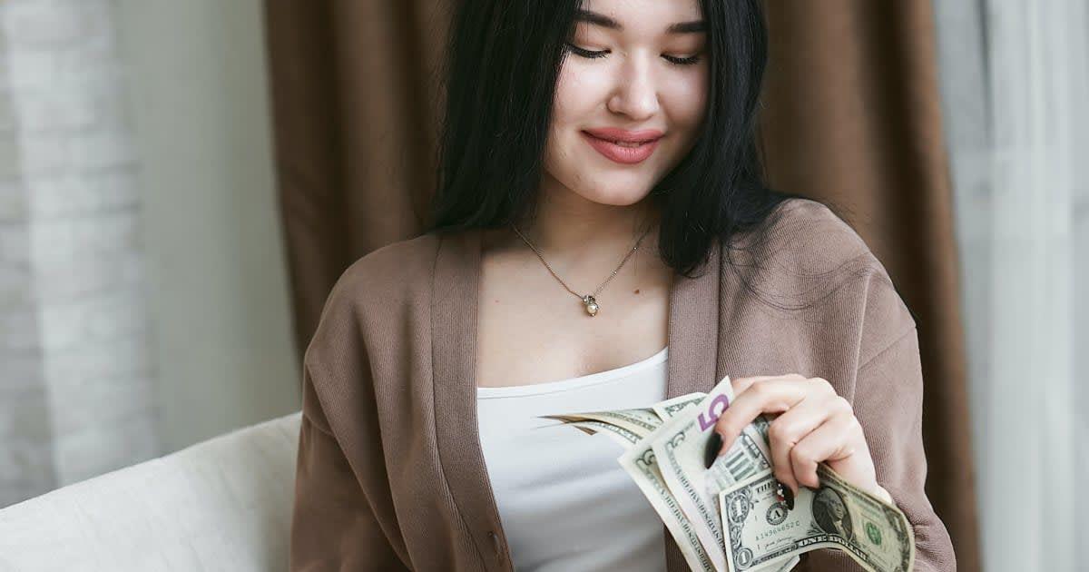 pn//uploads/ec cfe ee ac bbb__