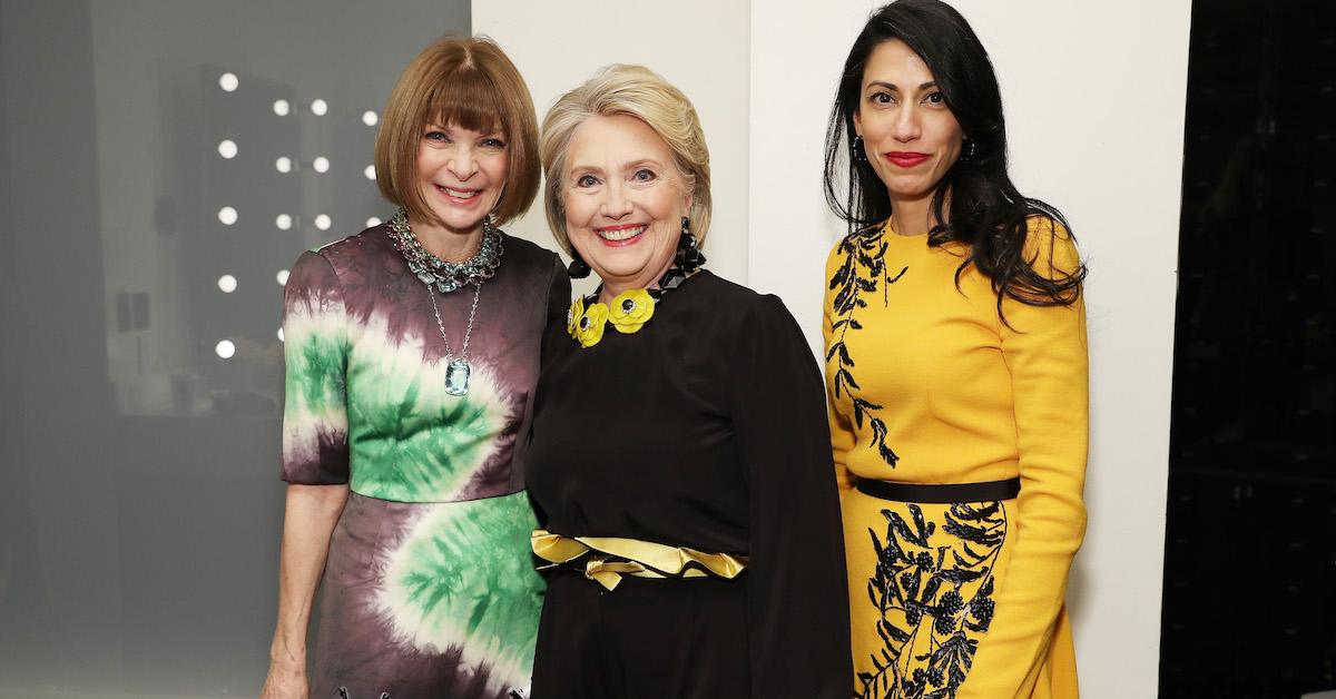 (L-R) Anna Wintor, Hillary Clinton, Huma Abedin