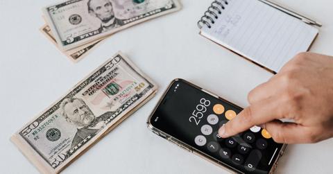 Calculating an emergency fund amount