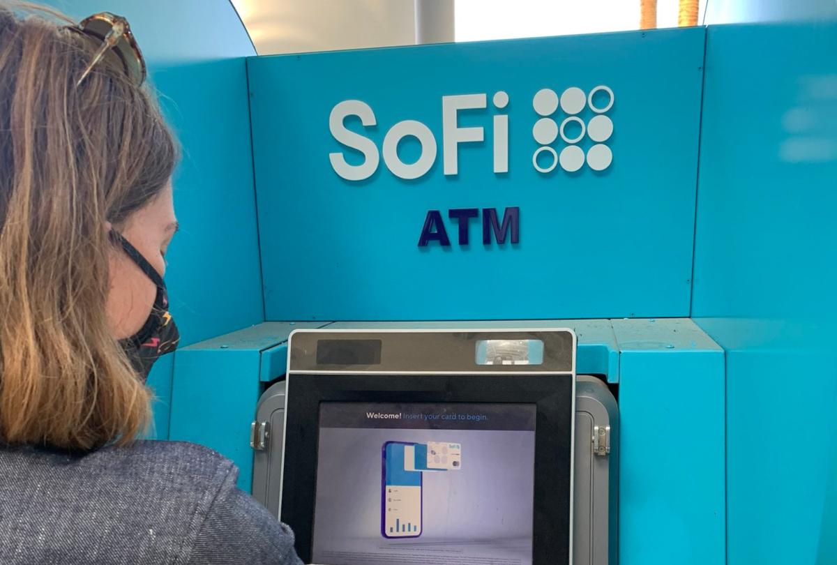 sofi is a good fintech stock to buy