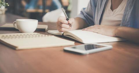 pn//uploads/ab f ee bc feec__