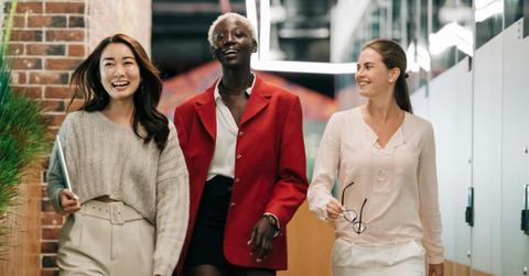 pn//uploads/edfa fbc ee a dcf__