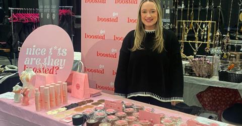 pn//uploads/bfbcb a ee daea__