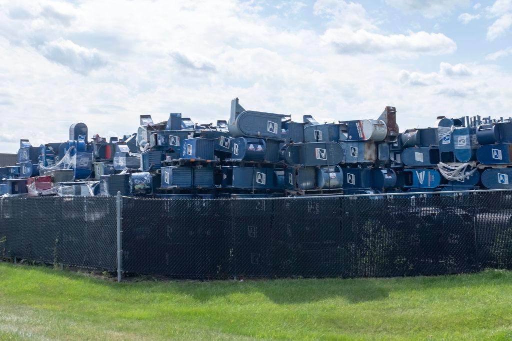 us mail boxes sit unused