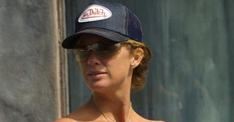 Rachel Hunter wearing a Von Dutch trucker hat