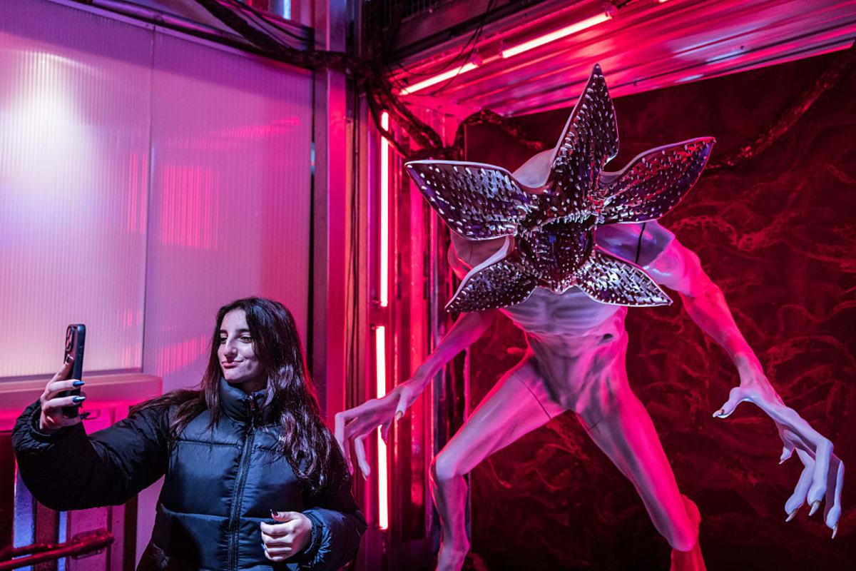 pn/efff cb f a fecee