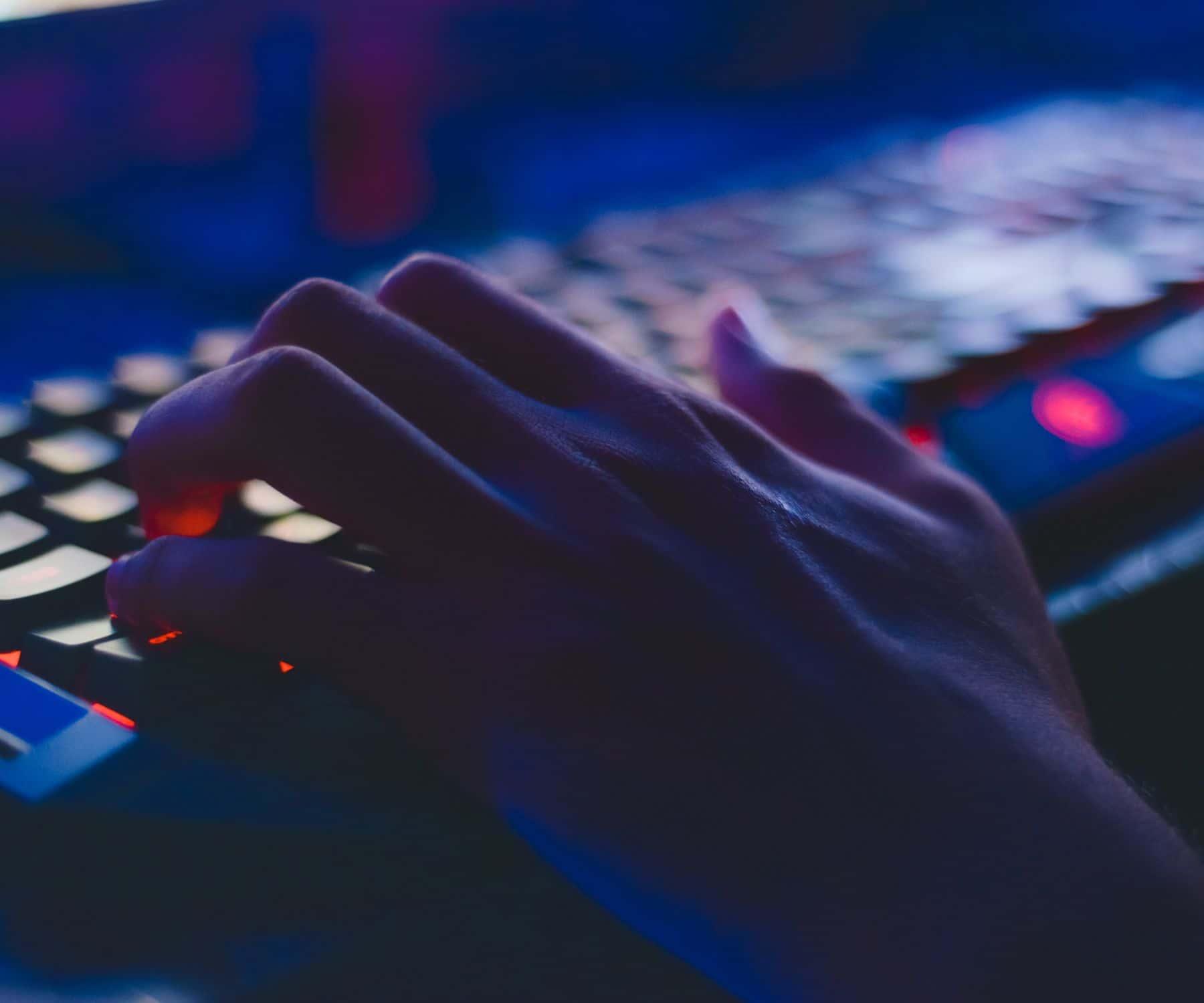 pn/bcdbcd f e f bcab