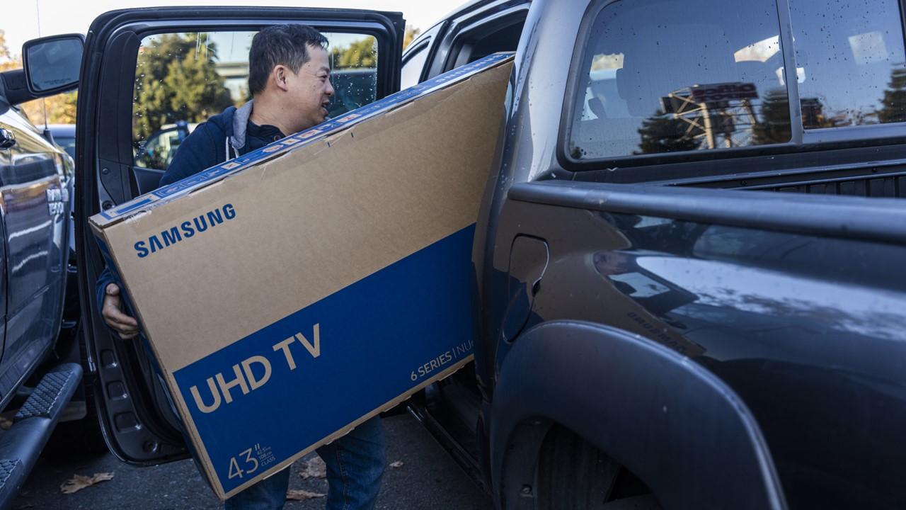 When's the Best Time to Buy a TV?