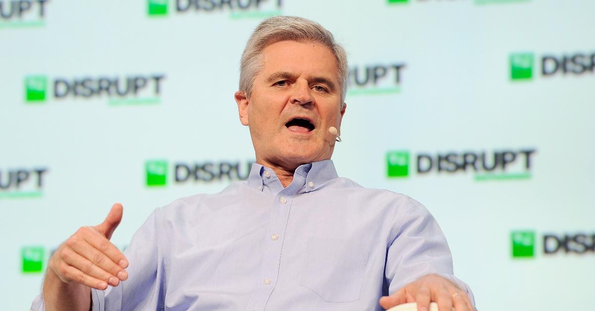 How Much Did It Cost AOL To Send Us Those CDs In The 90s? A Lot!, Says  Steve Case