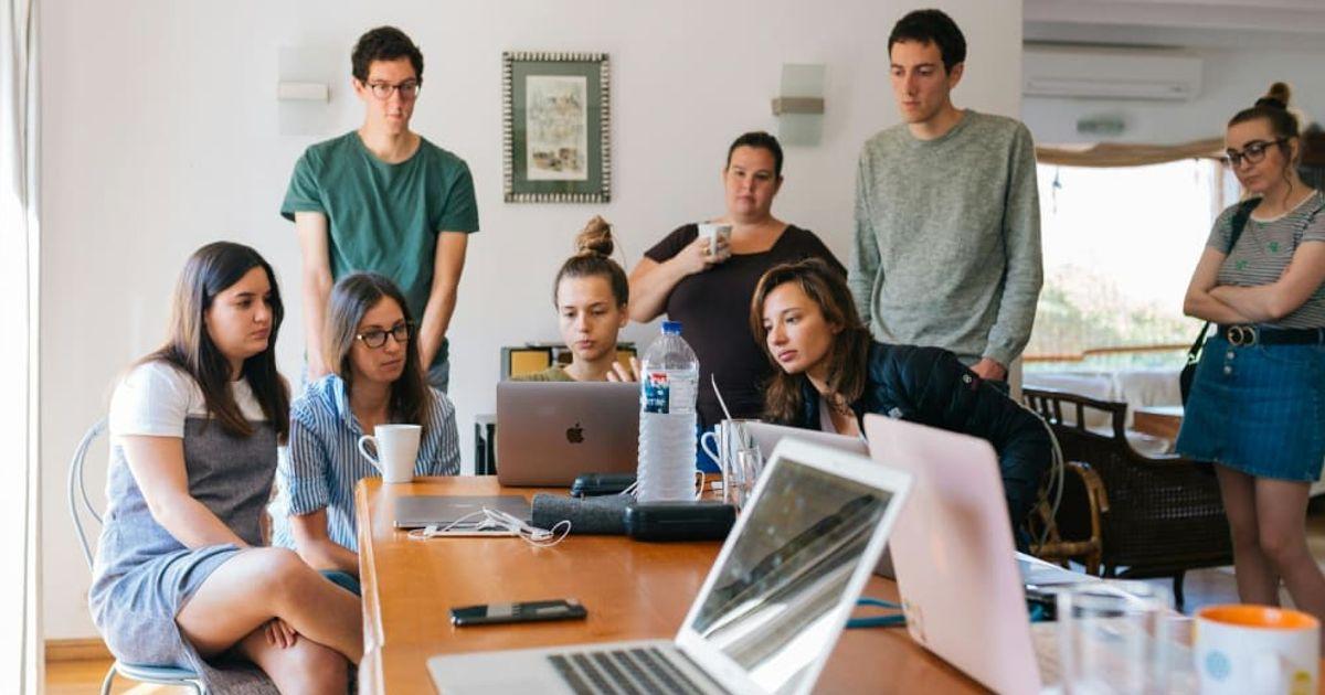 pn//uploads/db eb ee c deab__