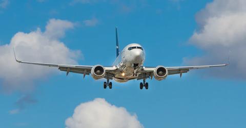 uploads///warren buffett airlines