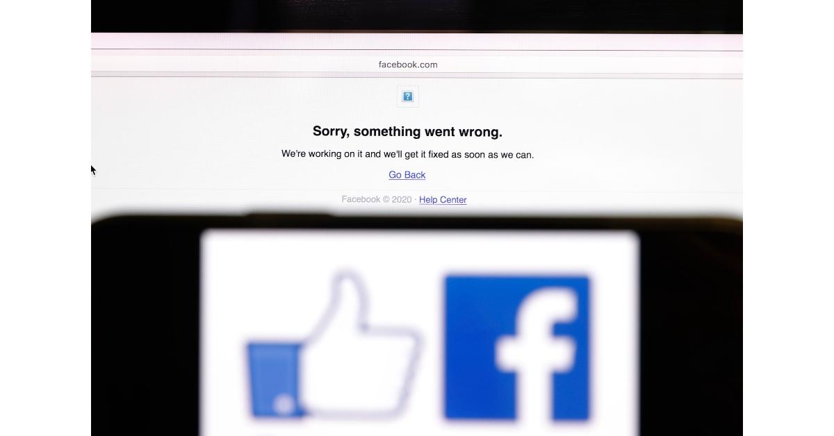 Facebook website experiencing issues