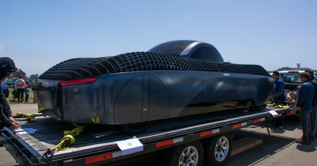 pn//uploads/caf dba ee af ffdb__