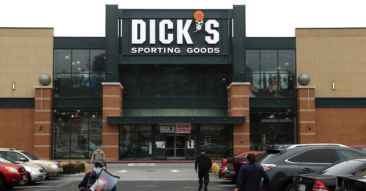 dicks sport goods ipo date