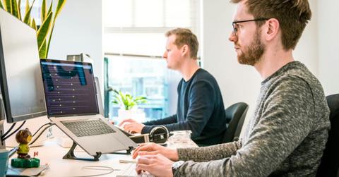 pn//uploads/de f ee b dfbefab__