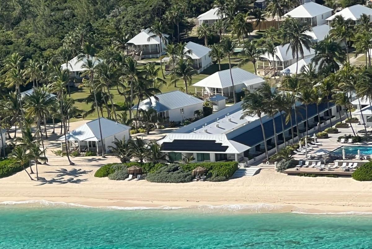 Who Owns Caerula Mar Club in the Bahamas?