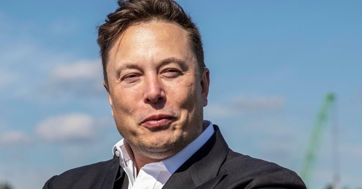 Elon Musk Responds to Senator Ron Wyden's Criticism With a Crude Diss – Market Realist