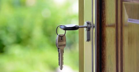 pn//uploads/feef a ee bff bbda__