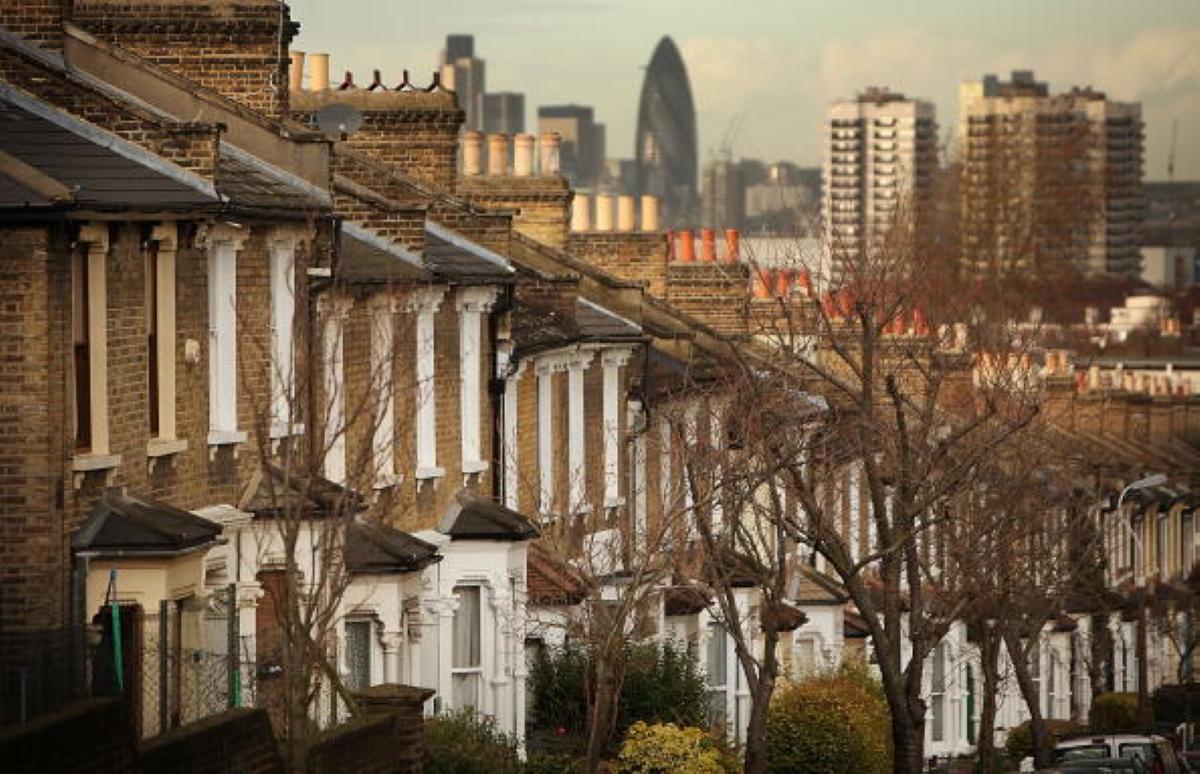 A row of homes in a big city