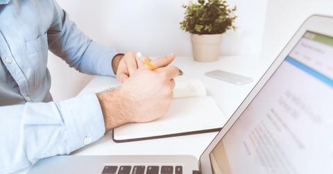 Investor trading leveraged ETFs