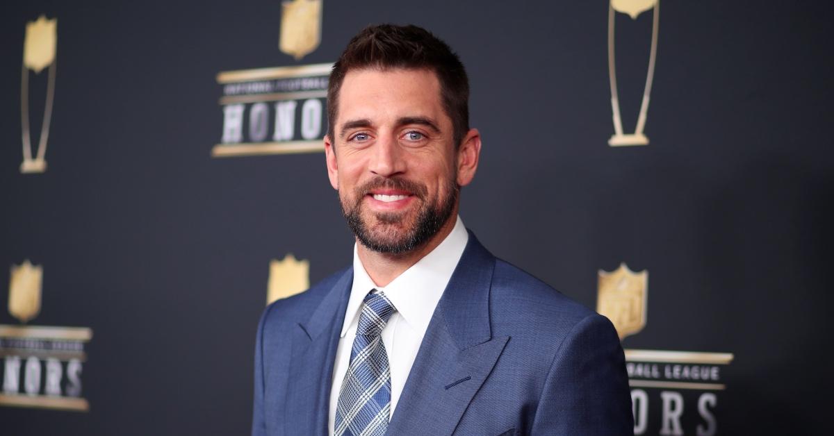 Packers QB Aaron Rodgers, who said he was 'immunized,' reportedly has COVID  : Coronavirus Updates : NPR