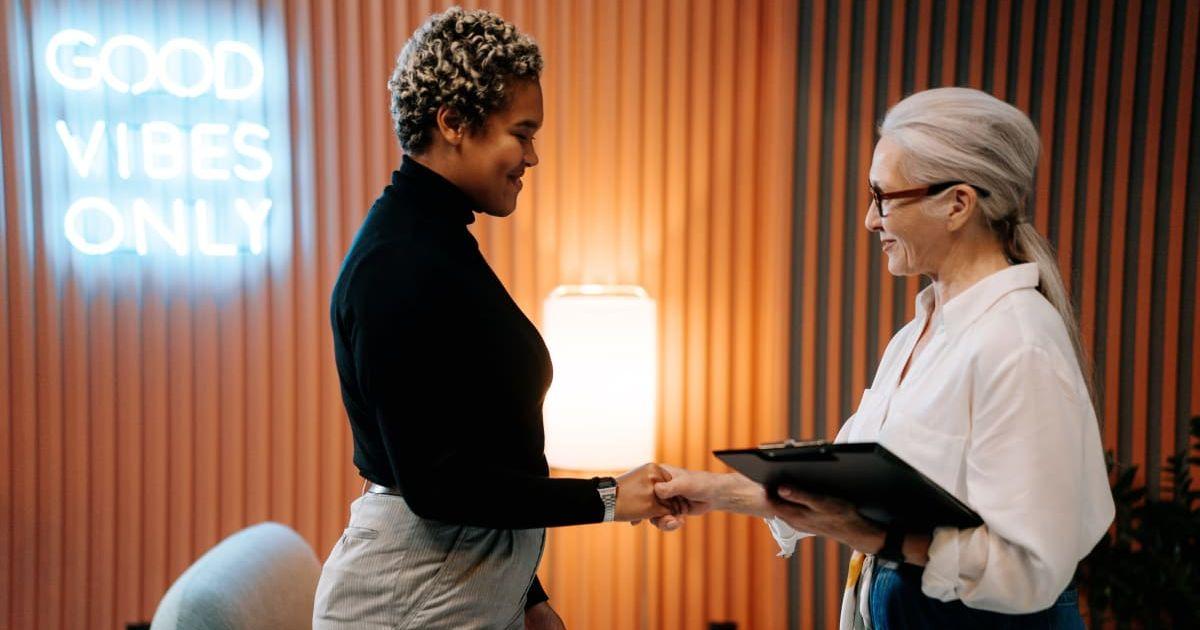 pn//uploads/fdce d f ce bcceae__