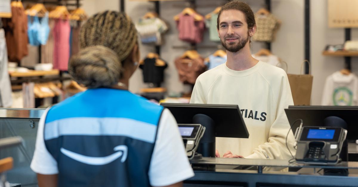 Amazon employee talking to customer