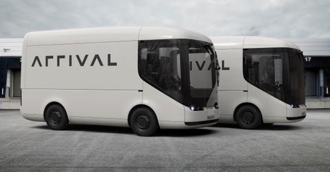 Arrival buses