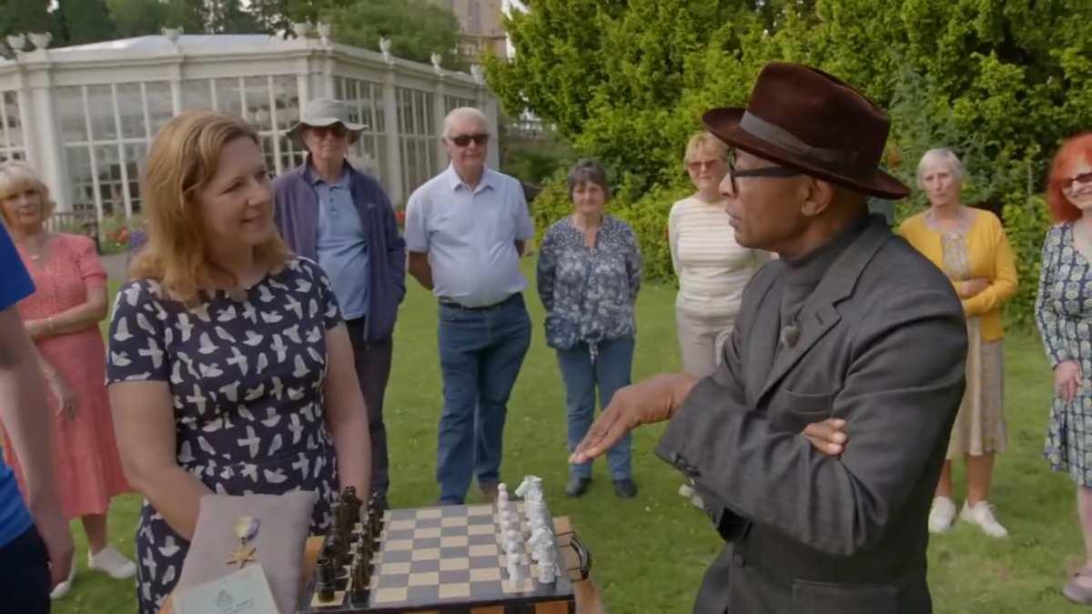 pn/afbdda dd e bd accaed