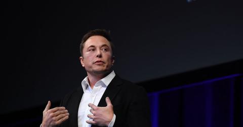 Elon Musk speaks at the International Astronautical Congress